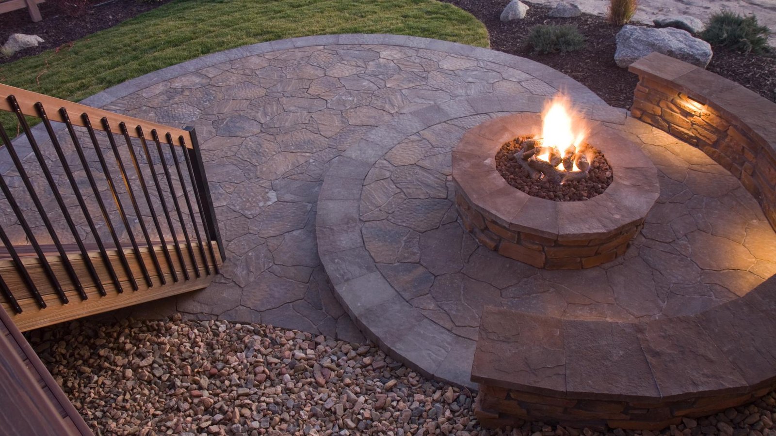 Is a Fireplace the Right Option for Your Outdoor Living Space?